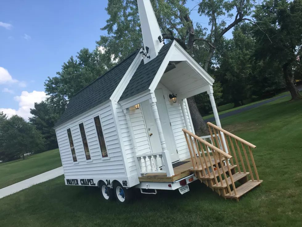 Tiny Newburgh Chapel Offers a Place to Pray 24/7