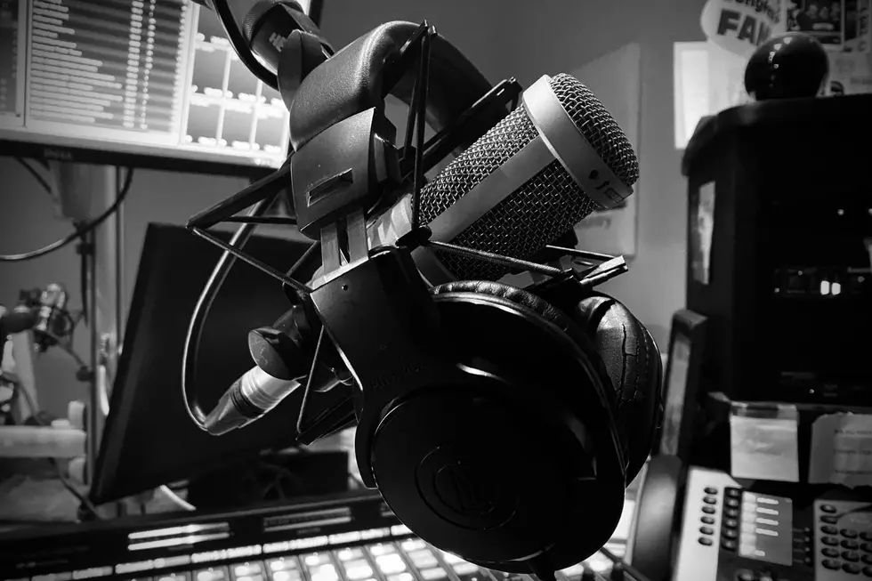 Southern Indiana Radio Host Signs Off After 25-Year Career