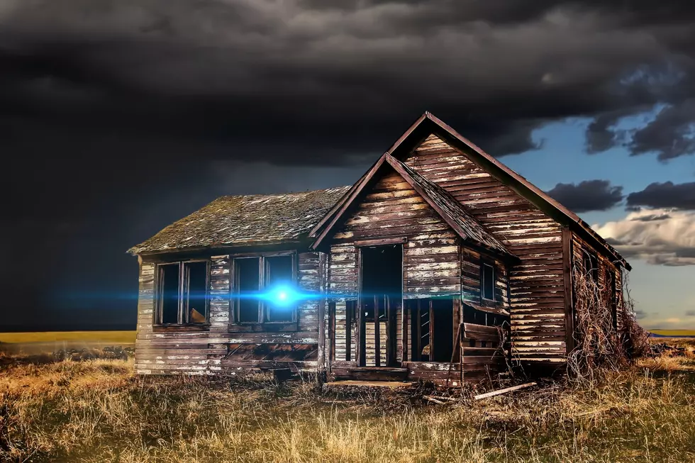 Indiana’s House of Blue Lights Sparked Decades of Mystery, This is the Real Story